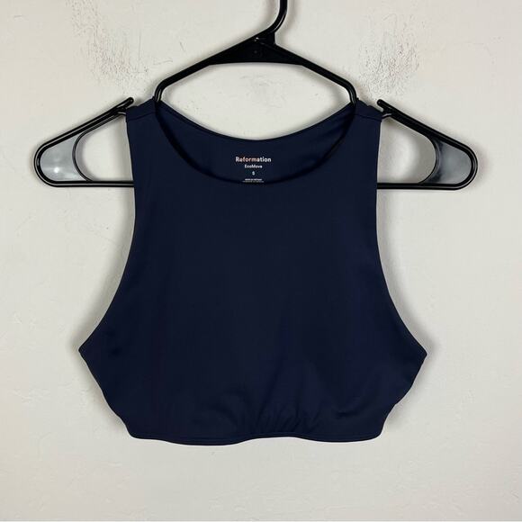 Reformation Ecomove Luna Bra in Navy - Picture 2 of 9